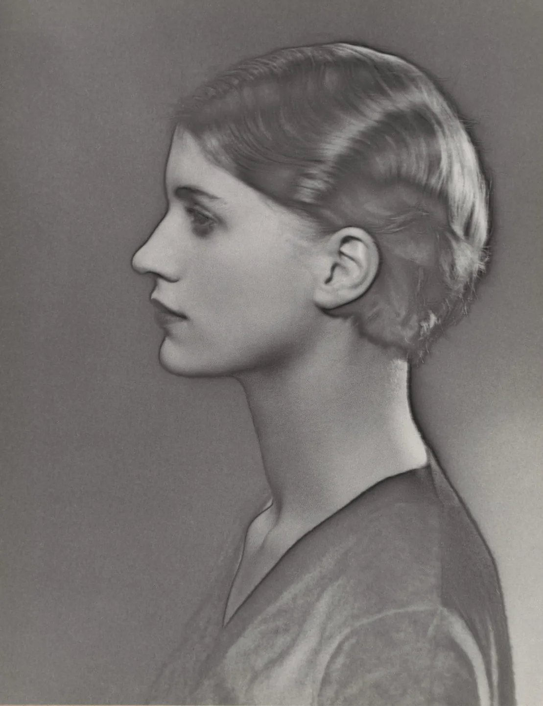 Man Ray, solarized portrait of Lee Miller, 1929 — photographic solarization technique creating ghostly doubled outline